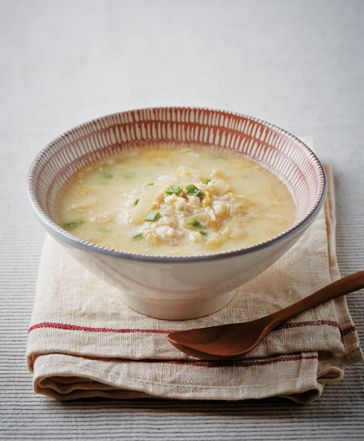 Baek Kimchi Kongbiji Jjigae (White Kimchi and Soybean Pulp Stew)