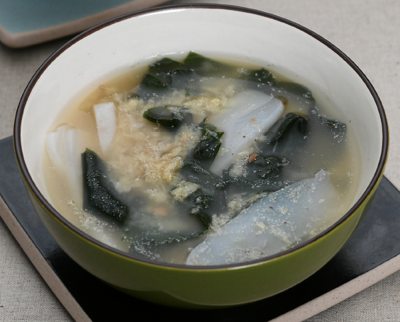 Hwangtae Miyeok Gonyak Soup (Dried Pollock and Seaweed Soup with Konjac)